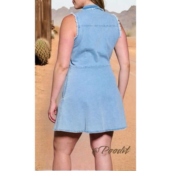 MAZIK denim mix mini dress 1X 2X 3X - Picture 2 of 9